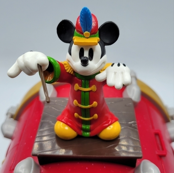 Disney Mickey Conductor Band Concert  Popcorn Bucket - Picture 8 of 13
